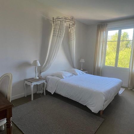 La Villa Camille La Creche Екстериор снимка