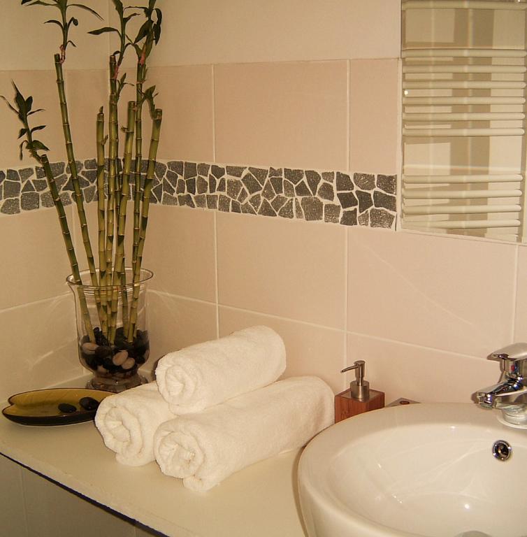 La Villa Camille La Creche Стая снимка